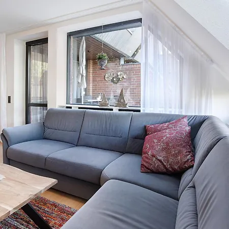 Maja Am Yachthafen *